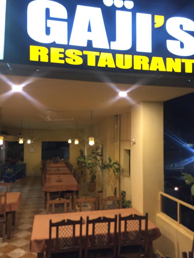 斋沙默尔盖基酒店 外观 照片